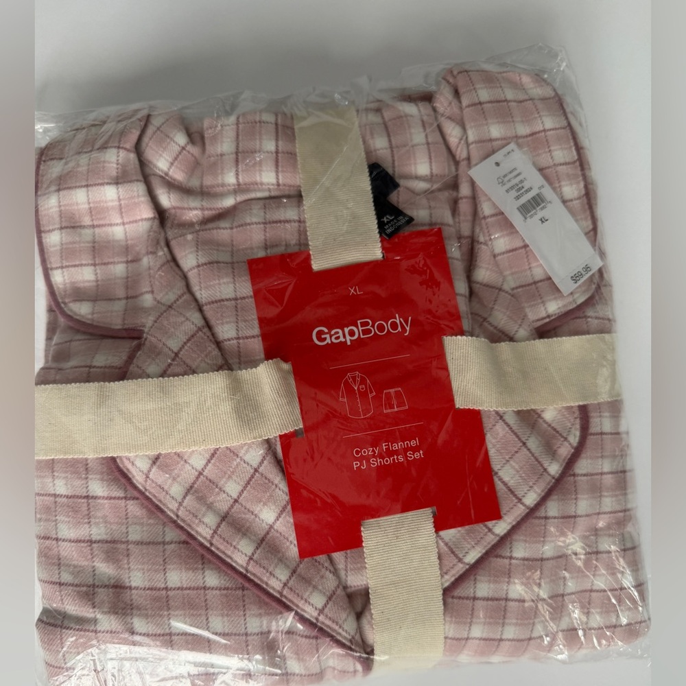 Gap Softest Flannel PJ Set NWT Women’s Size XL - Picture 2 of 3